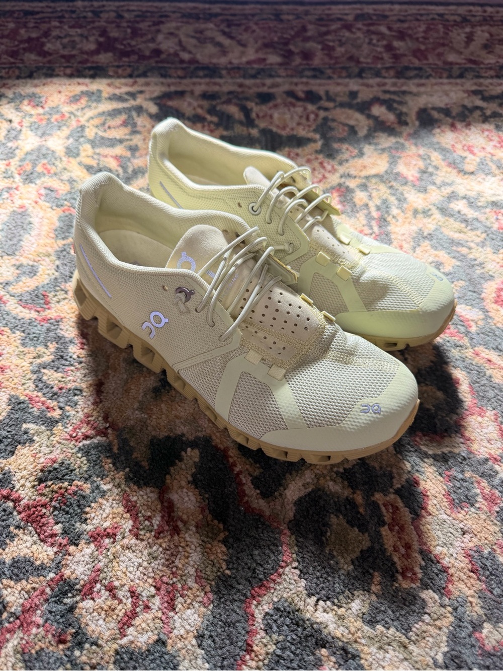 On Cloud Yellow cloud 5 Running Shoes